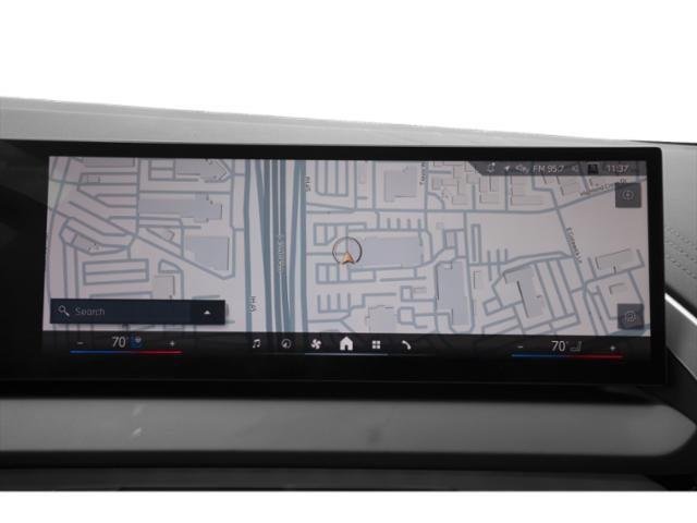 Used 2025  BMW 30 xDrive image 15