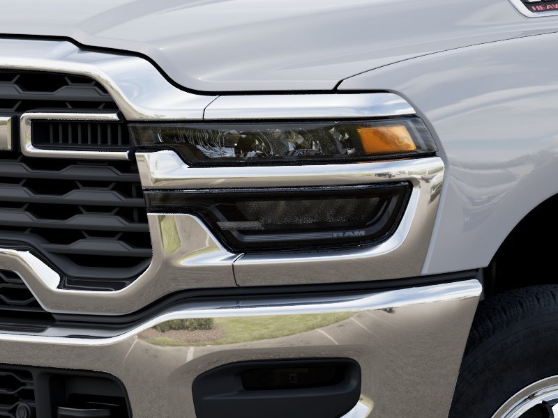 New 2026 Bright White Clear-Coat Exterior Paint RAM TRADESMAN image 10