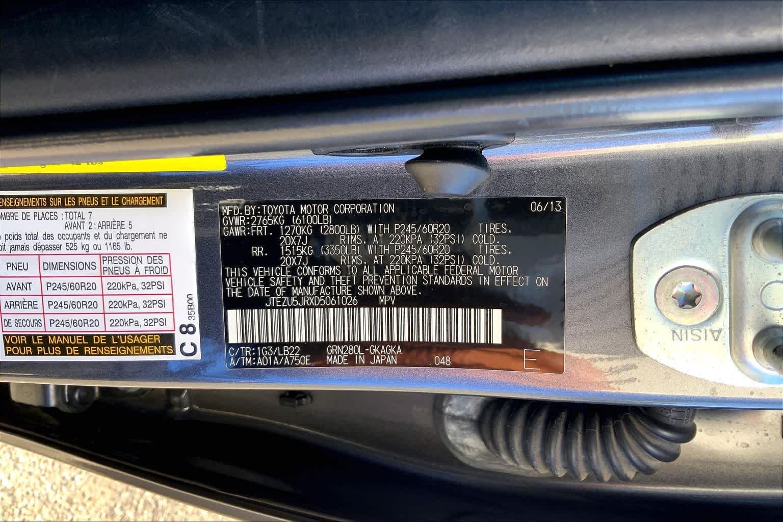 Used 2013 Magnetic Gray Metallic Toyota Limited image 36