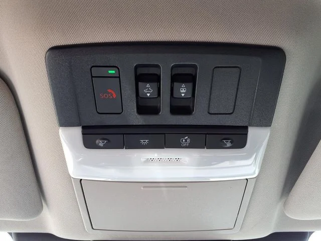 Certified Used 2025 White Nissan Platinum image 14