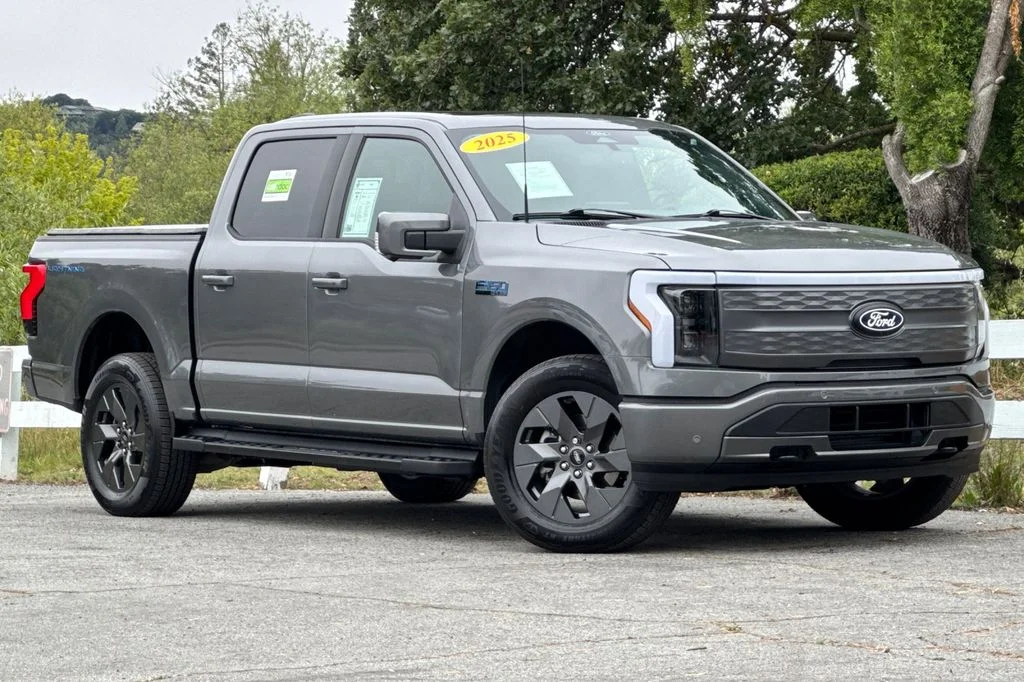 Used 2025 Ford F-150 Lightning Lariat with VIN 1FT6W5L70SWG22130 for sale in Novato, CA