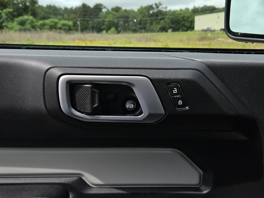 New 2026 Avalanche Gray Ford Base image 11