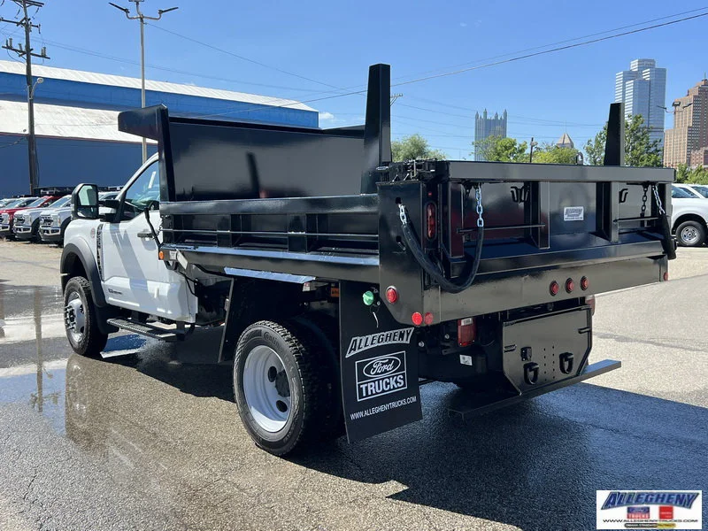 2026 Ford F-550 Super Duty Chassis Cab XL - Photo 8