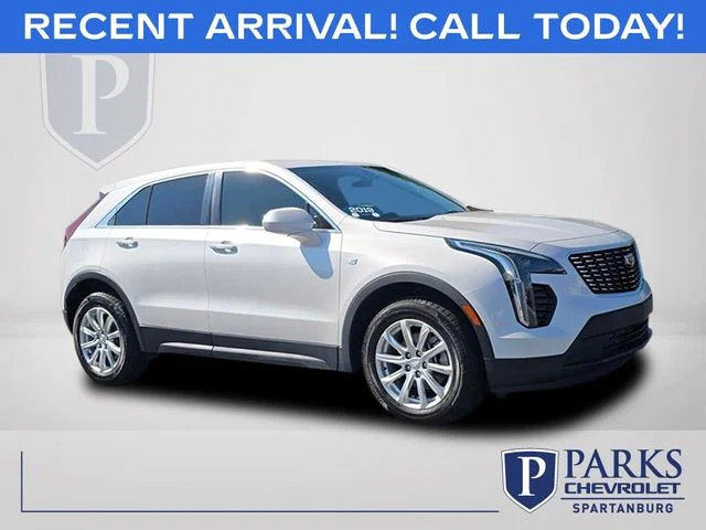 Used 2019 White Cadillac Luxury image 1