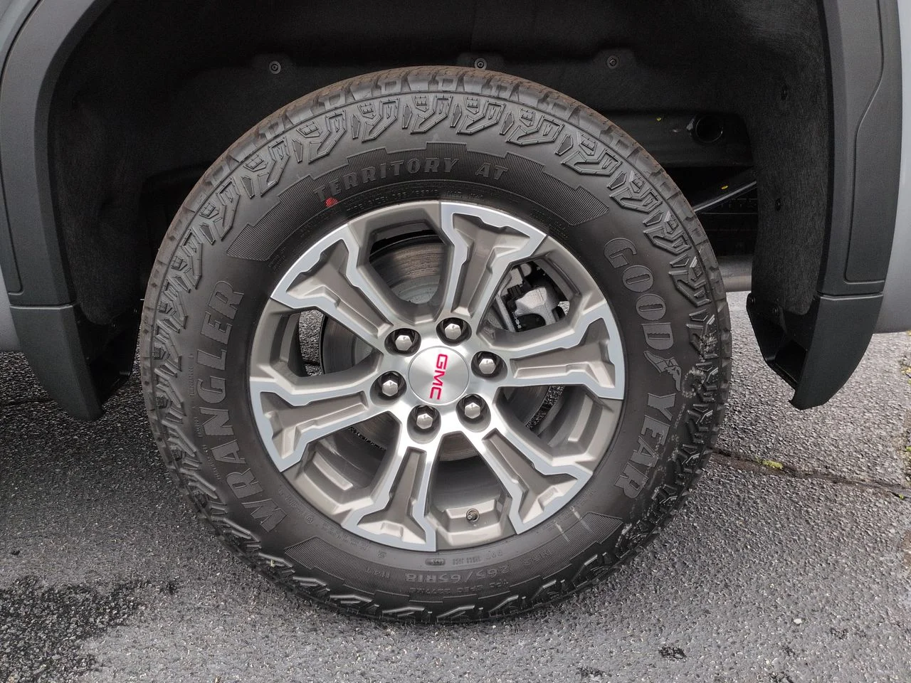 New 2026 Sterling Metallic GMC SLE image 33