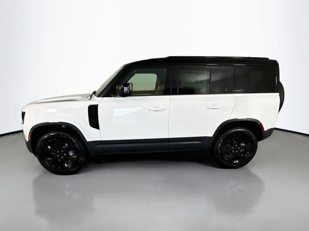 New 2026 Fuji White LAND ROVER S image 2
