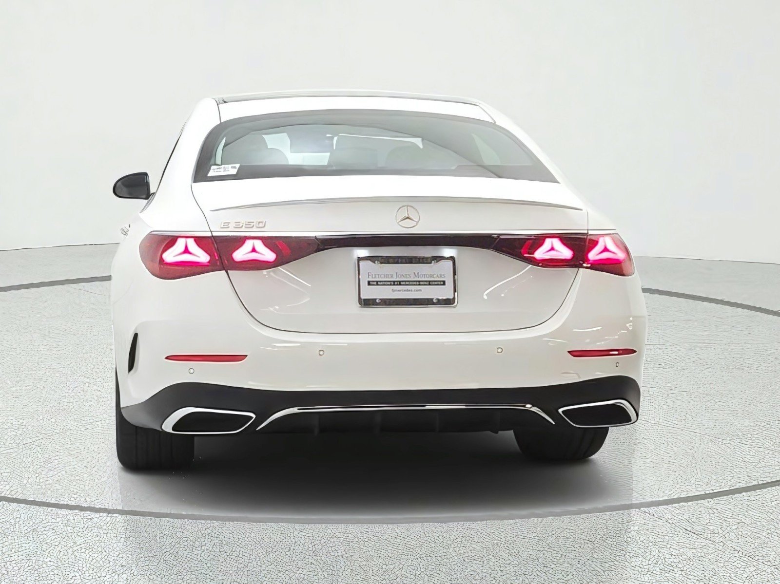 New 2027 Polar White Mercedes-Benz E 350 RWD Sedan image 6