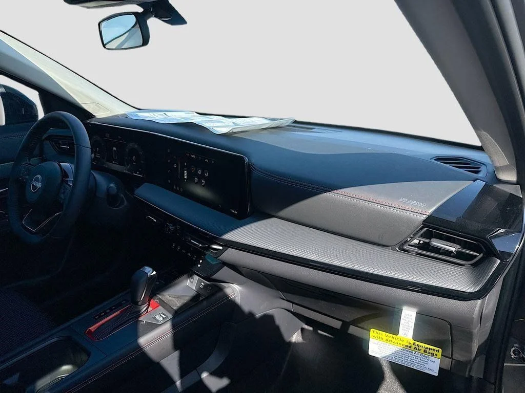 New 2026 Gray Nissan SR image 26