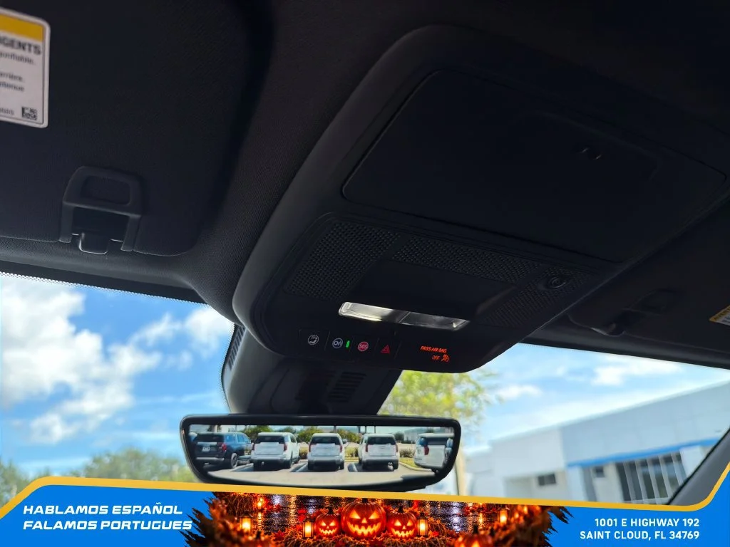 New 2027 Mosaic Black Metallic Chevrolet LT image 22