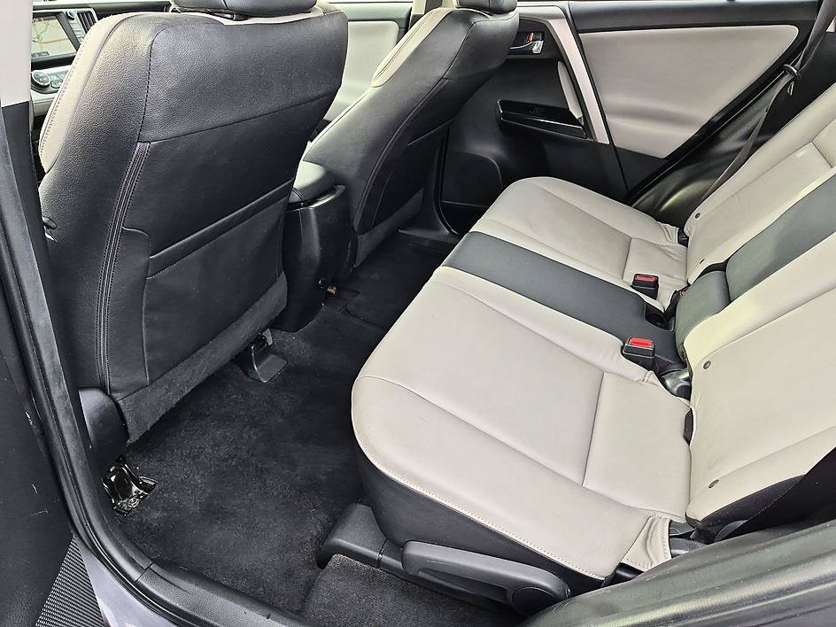 Used 2016 Magnetic Gray Metallic Toyota Limited image 29
