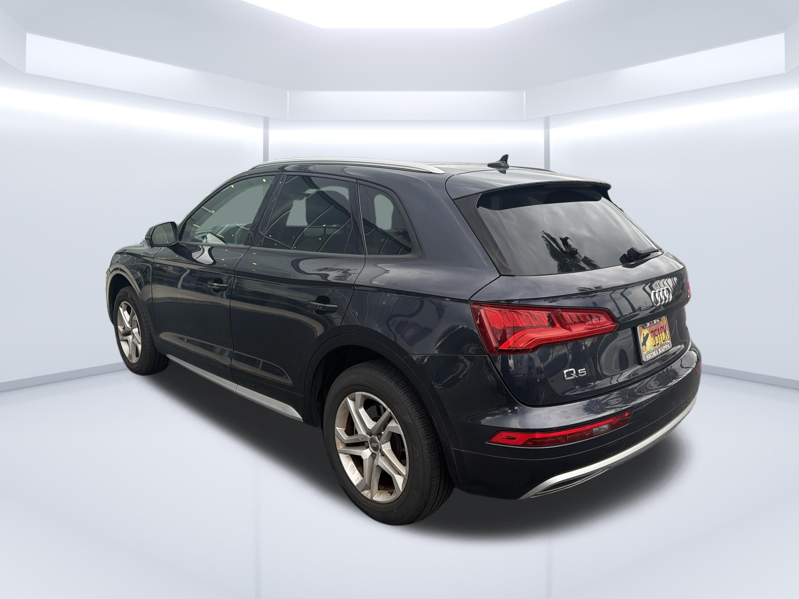 Used 2018 Black Audi 2.0T image 7