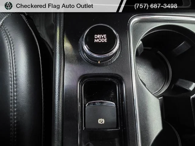Used 2022 Black Metallic Lincoln Standard image 34