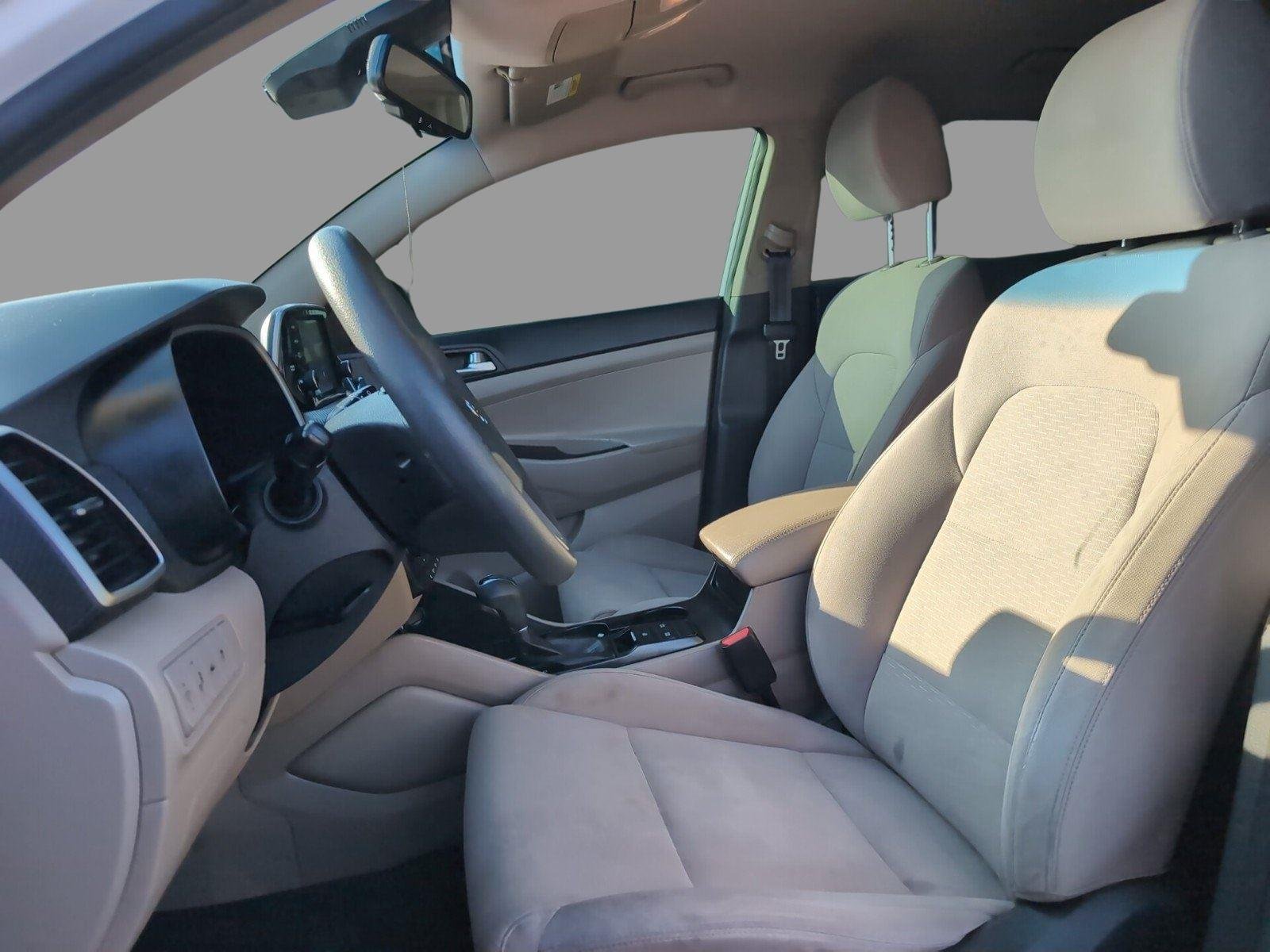 Used 2021 White Cream Hyundai SEL image 14