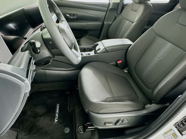 New 2026 White Hyundai SEL image 9