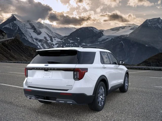 New 2026 White Metallic Ford Active image 8
