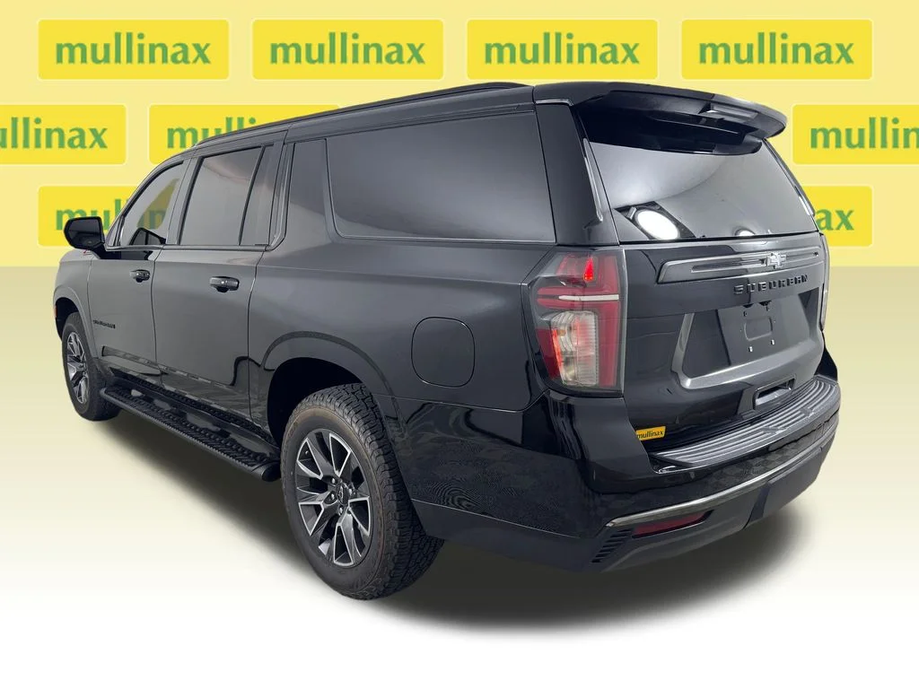 Certified Used 2022 Black Chevrolet Z71 image 11