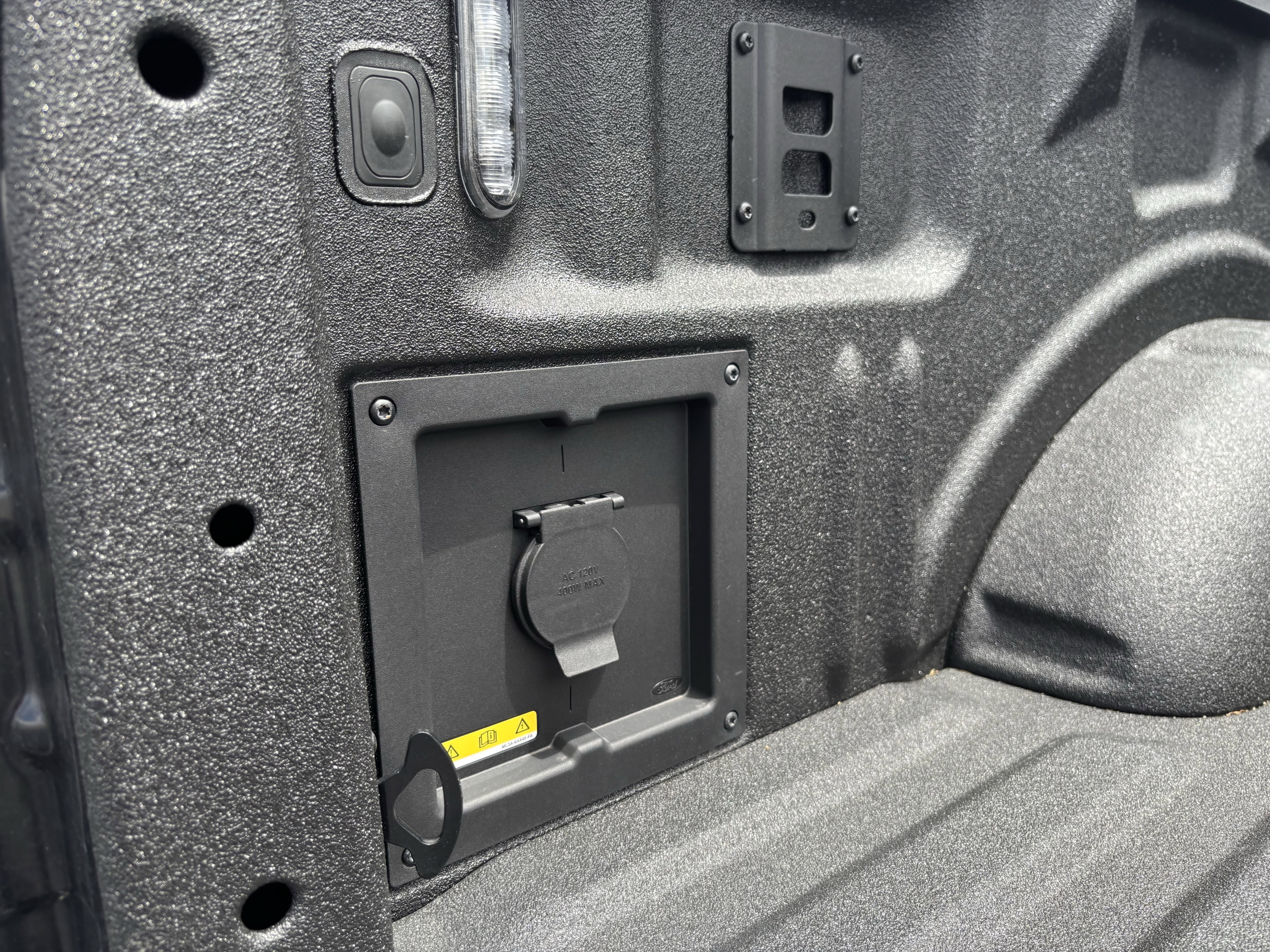 Used 2025 Black Ford LARIAT image 36