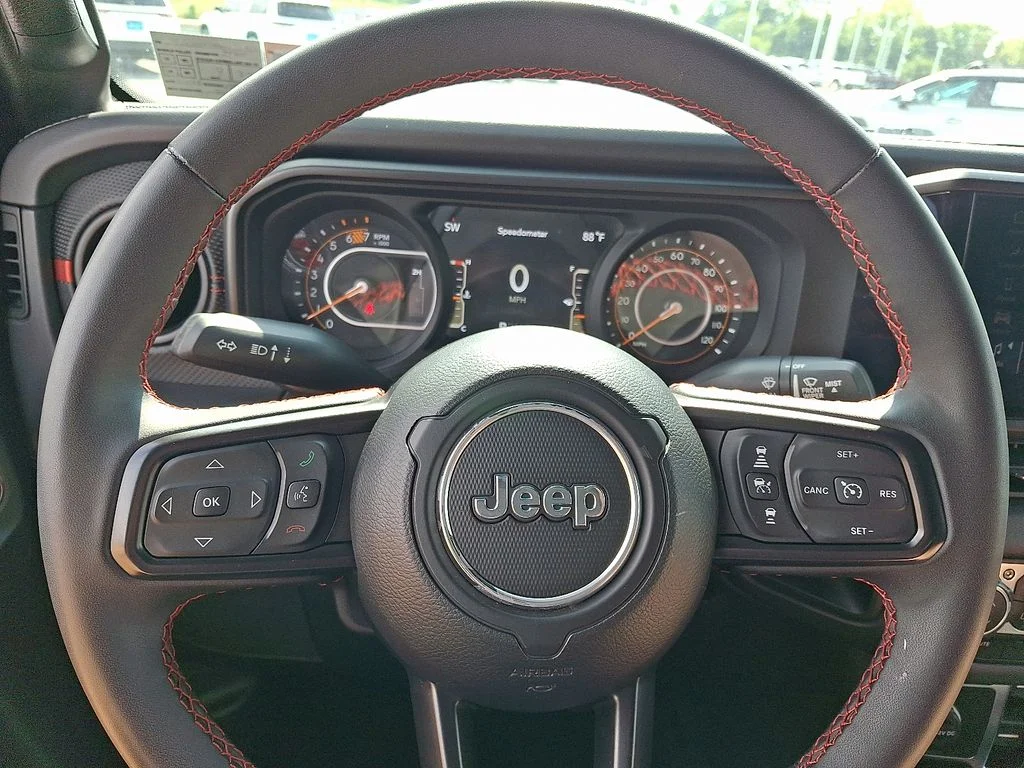 Used 2024 Gray Jeep Rubicon image 19