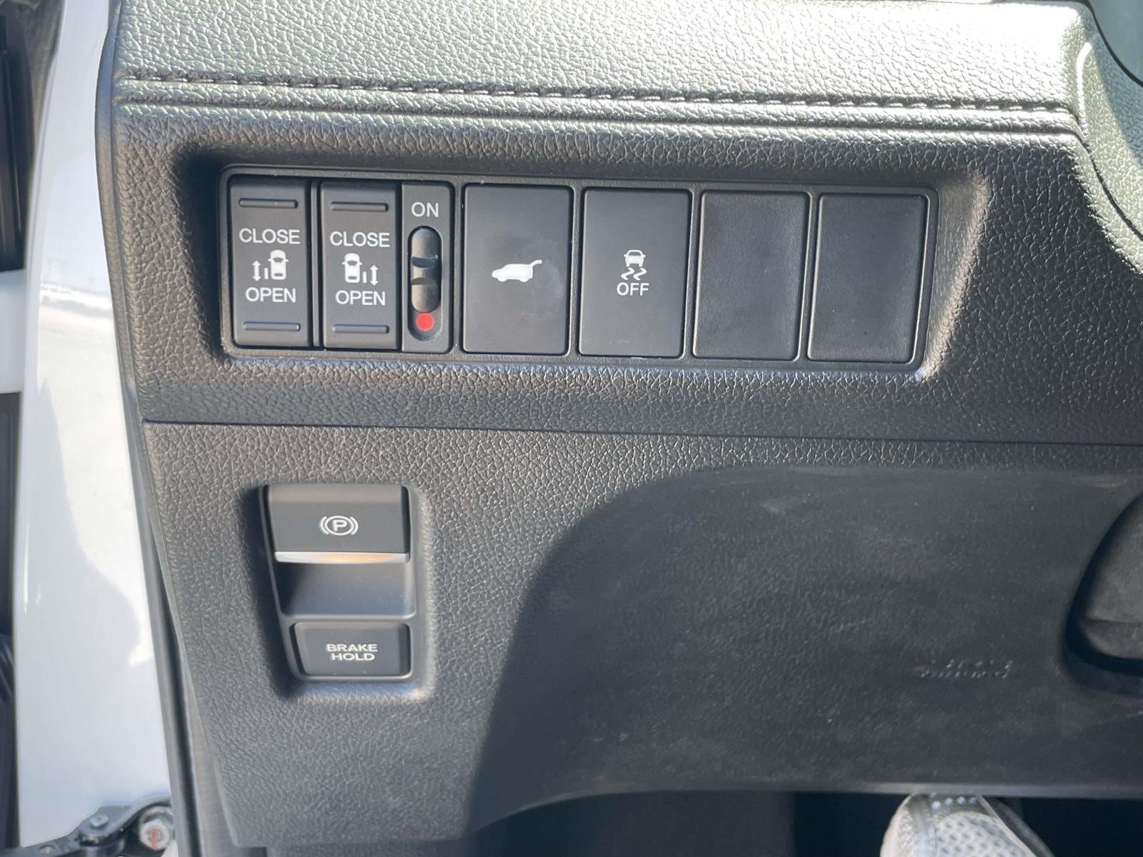 Certified Used 2025 White Honda Sport-L image 20