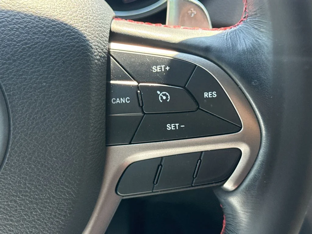 Used 2021 Slate Blue Jeep Trailhawk image 28