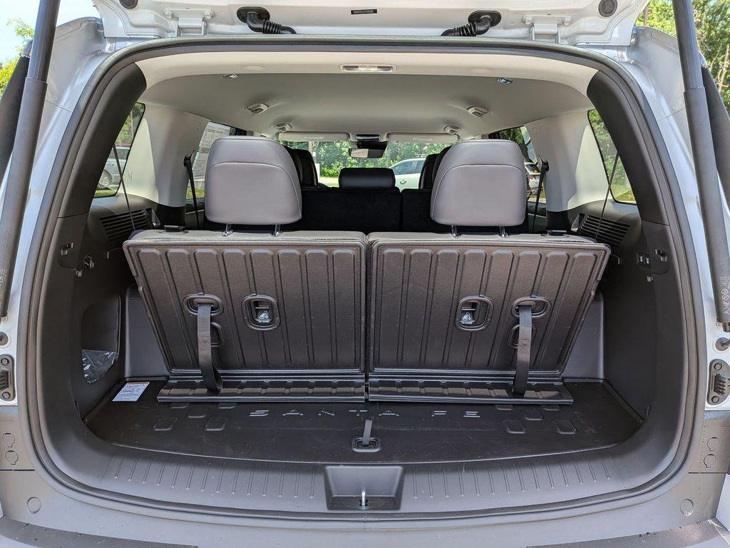 New 2026 Silver Hyundai SEL AWD image 26