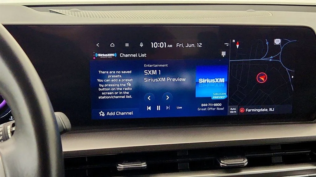 Used 2023 Glacial White Pearl Kia S AWD image 17