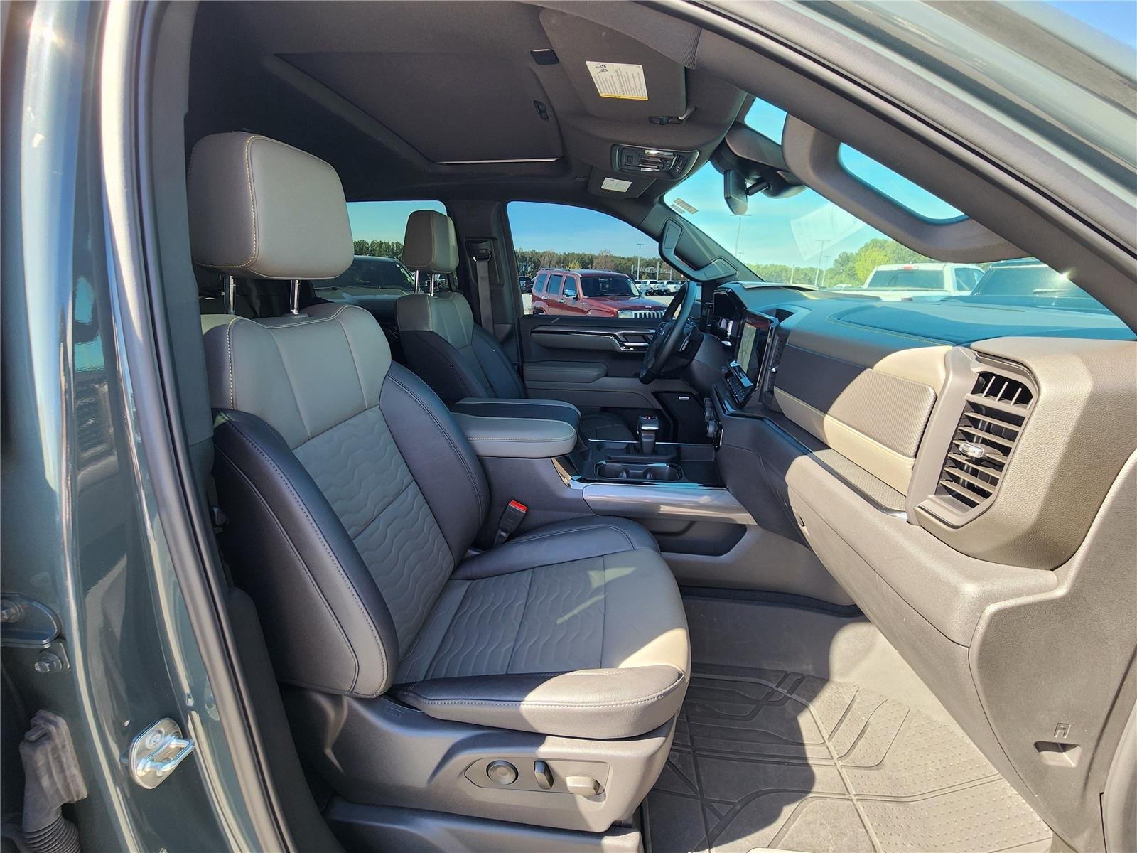 Used 2025 Cypress Gray Chevrolet ZR2 image 8