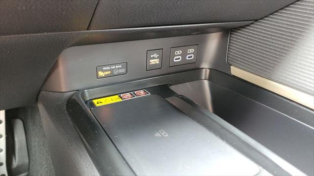 Certified Used 2026 PRECIOUS METAL Toyota  image 18