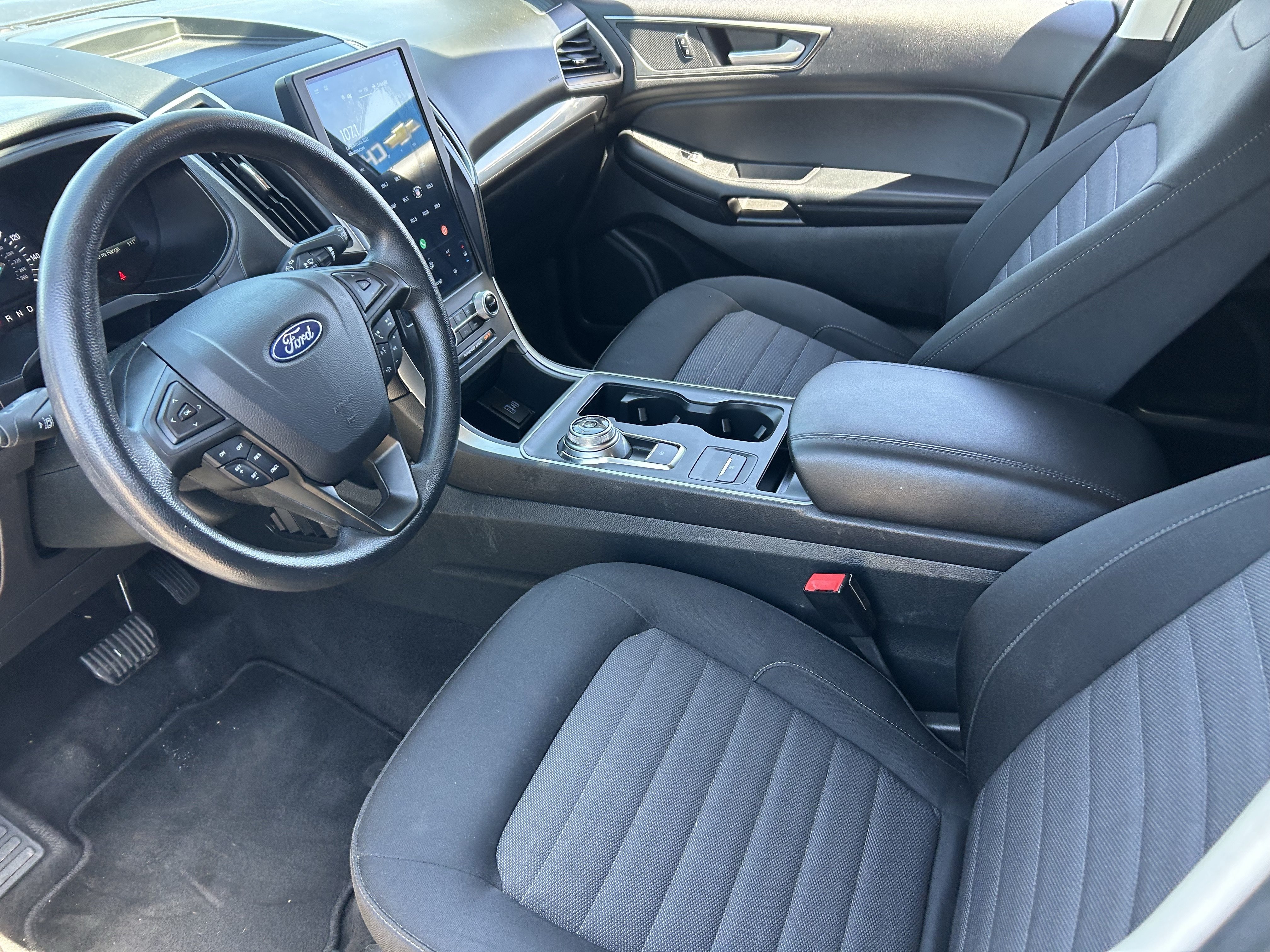2023 Ford Edge SE - Photo 26