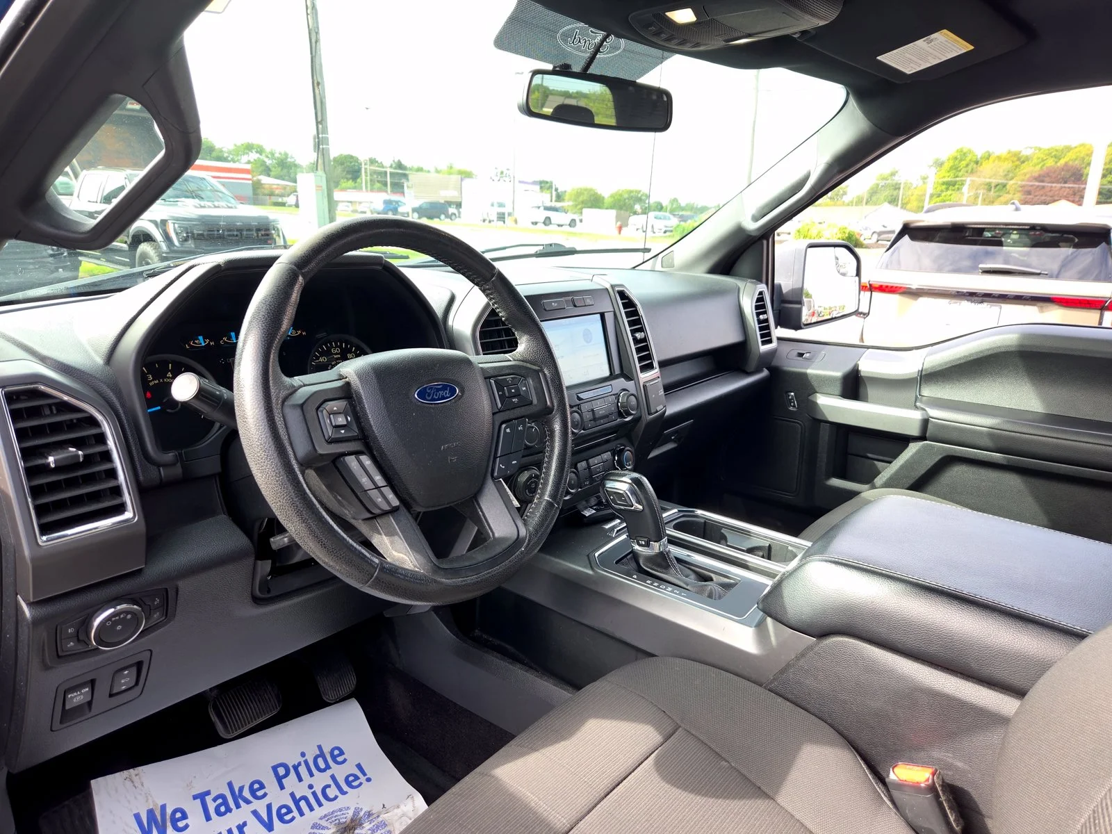 Used 2016 Blue Flame Metallic Ford XLT image 11