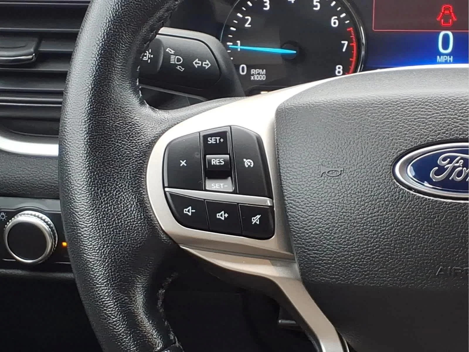 Used 2022 Agate Black Ford XLT image 22