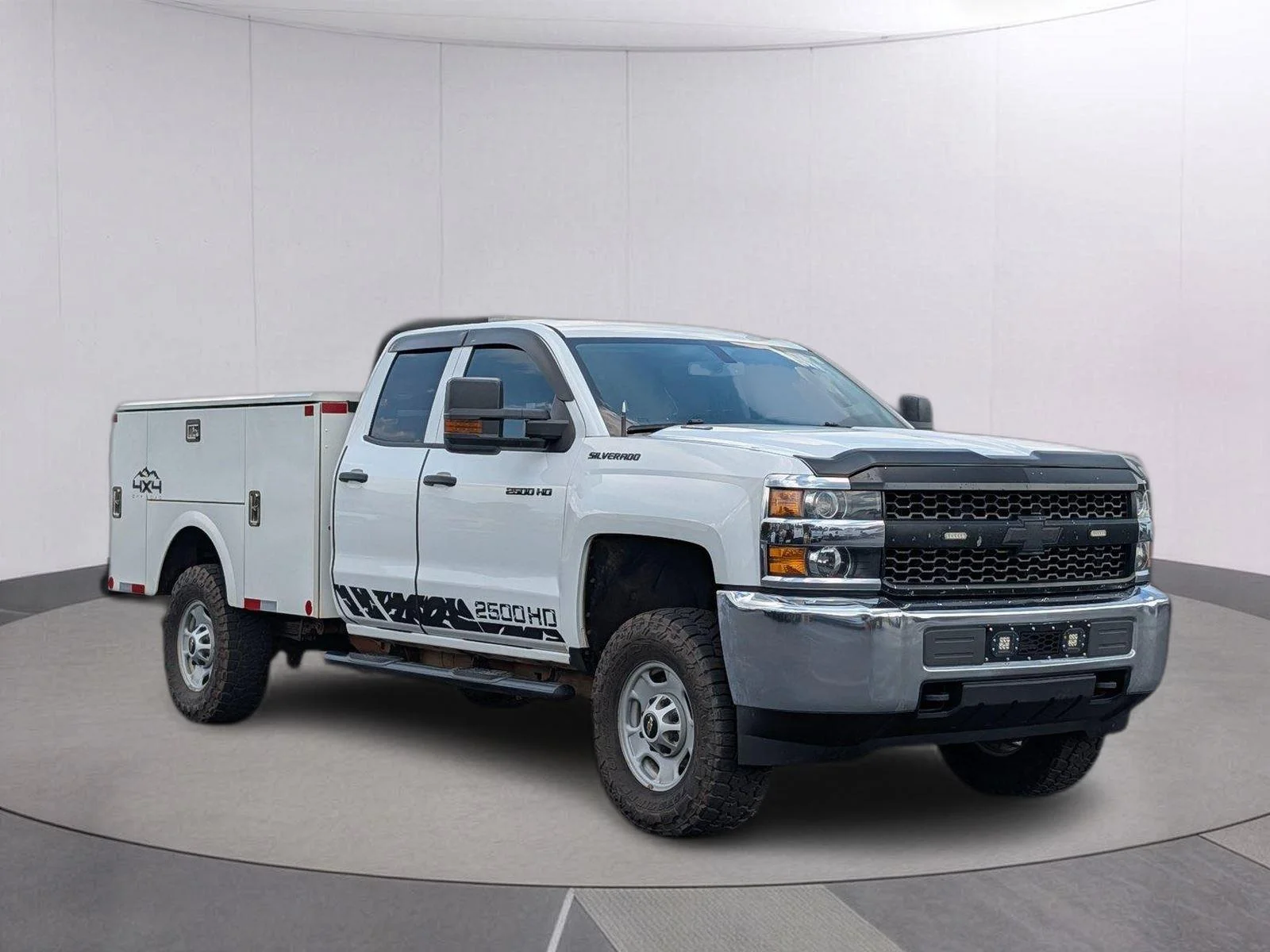 Used 2019 Summit White Chevrolet Work Truck image 6