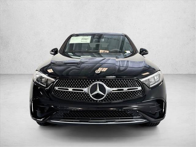 New 2027 Black Mercedes-Benz GLC 300 image 32