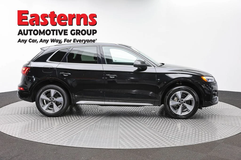 Used 2023 Black Audi 40 Prestige image 4