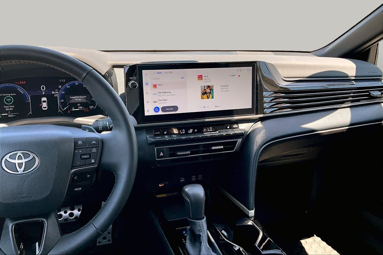 Used 2026 Wind Chill Pearl Toyota XSE image 6