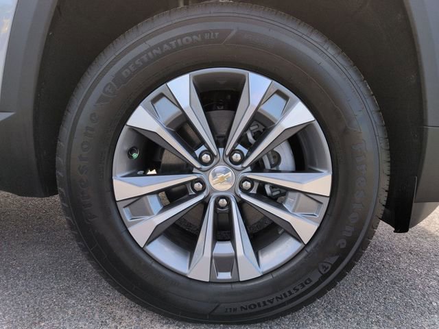 2026 Chevrolet Equinox LT - Photo 11