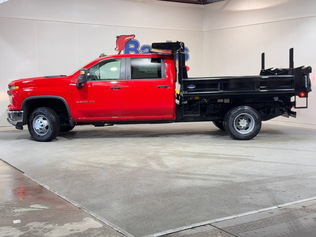 2024 Chevrolet Silverado 3500HD Work Truck photo 2