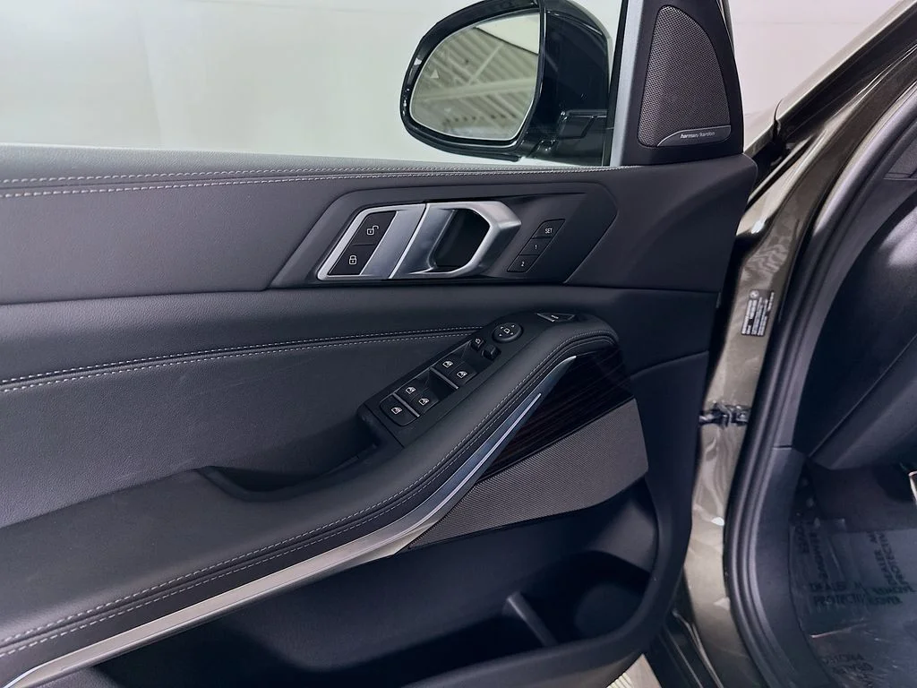 2026 BMW X5 40i - Photo 23