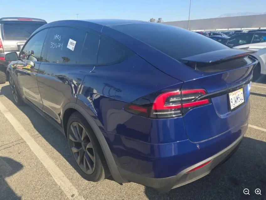 Used 2023 Blue Tesla Base image 2