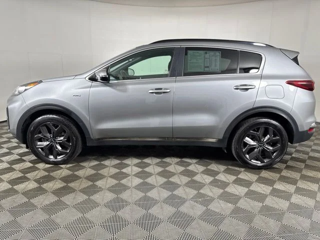 Used 2020 Gray Kia S image 7