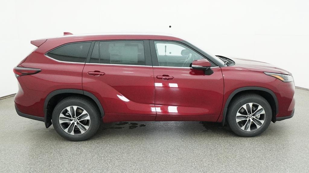 New 2026 Ruby Flare Pearl Toyota XLE image 51