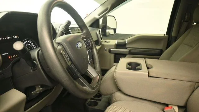 Certified Used 2020 Black Ford XLT image 20