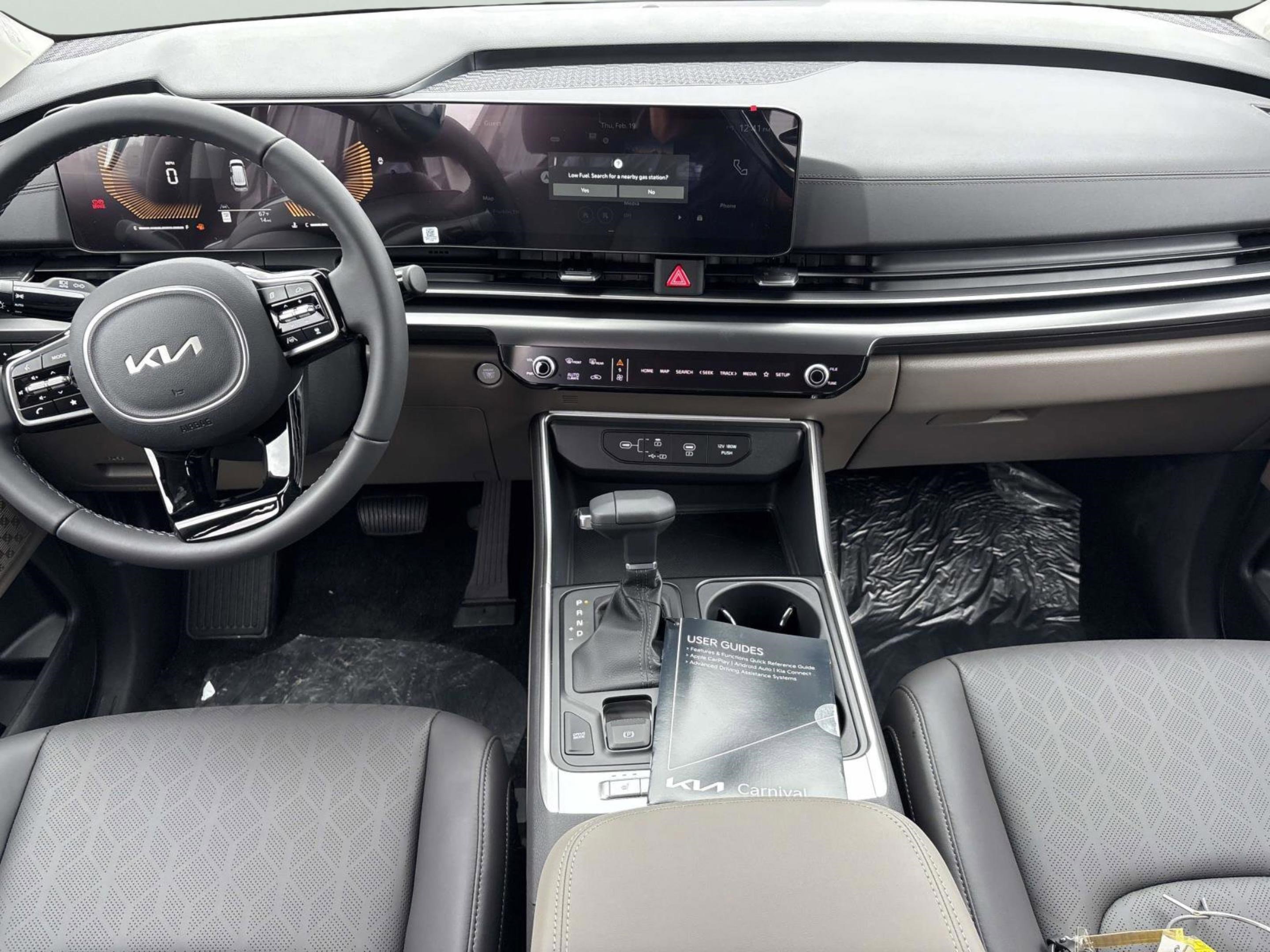 New 2026 Snow White Pearl Kia LXS image 15