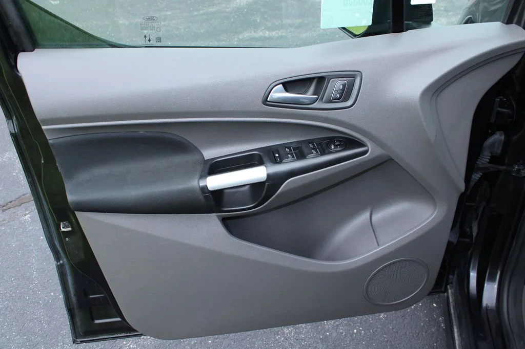 Used 2022 Black Metallic Ford XLT image 27