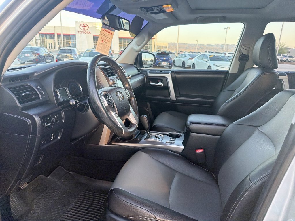 2019 Toyota 4Runner SR5 Premium - Photo 25