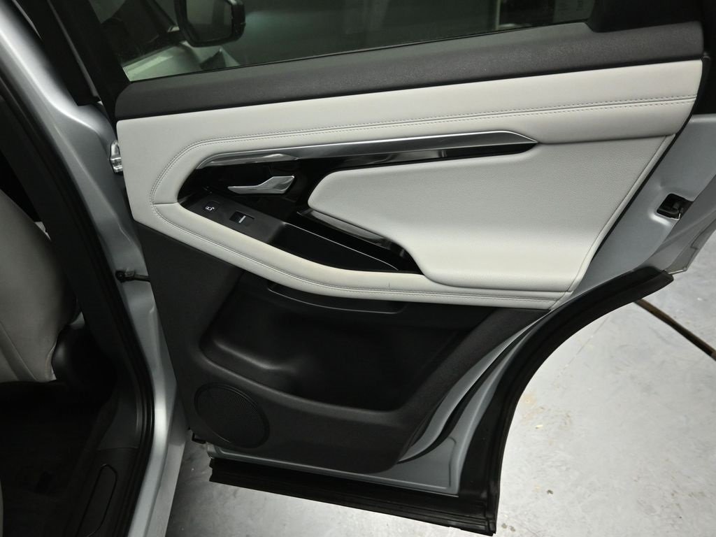 2020 LAND ROVER RANGE ROVER EVOQUE - Image 25