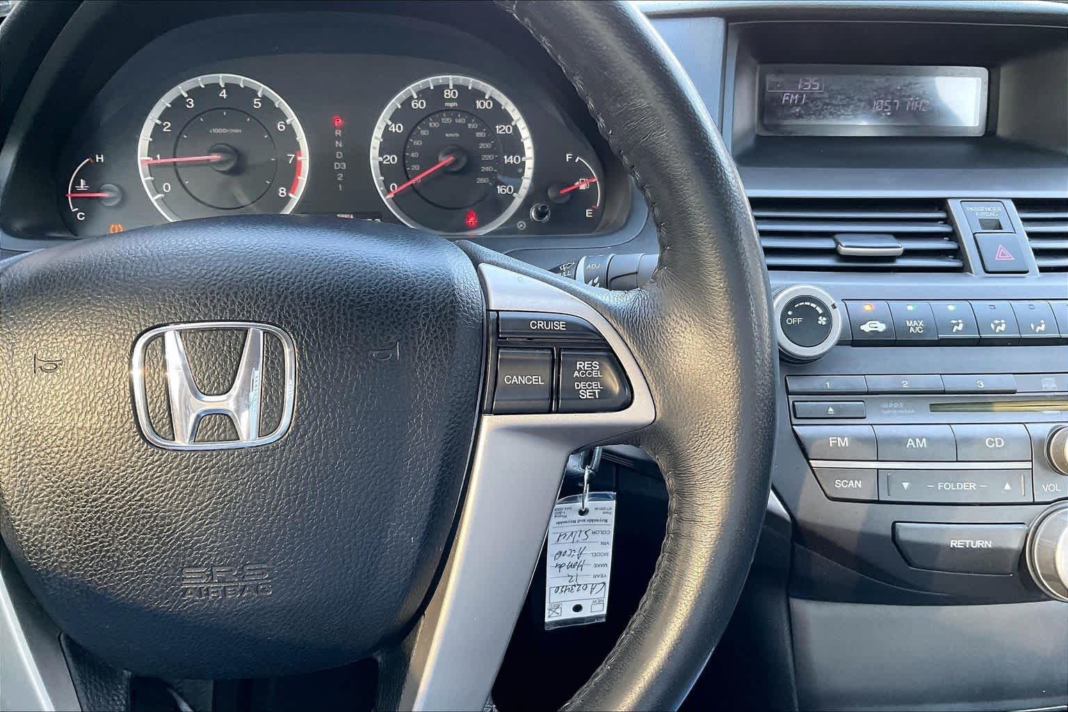 Used 2012 Polished Metal Metallic Honda SE image 23