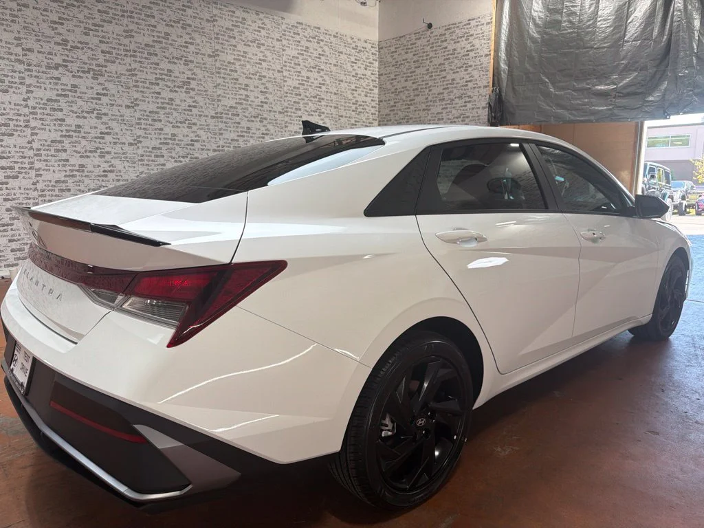Used 2026 Serenity White Hyundai SEL Sport image 7