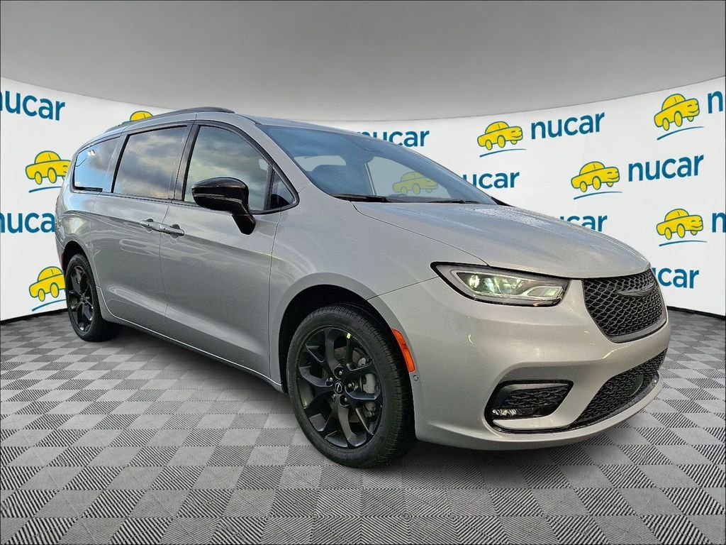 2026 Chrysler Pacifica