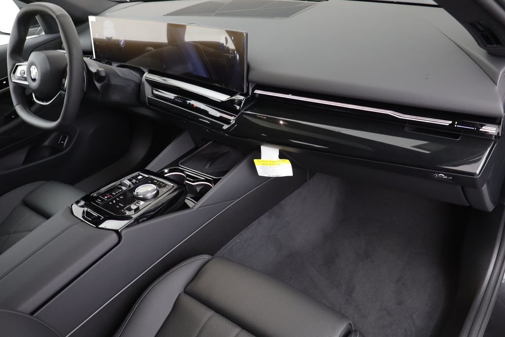 New 2026 Dark Graphite Metallic BMW 530i xDrive image 21